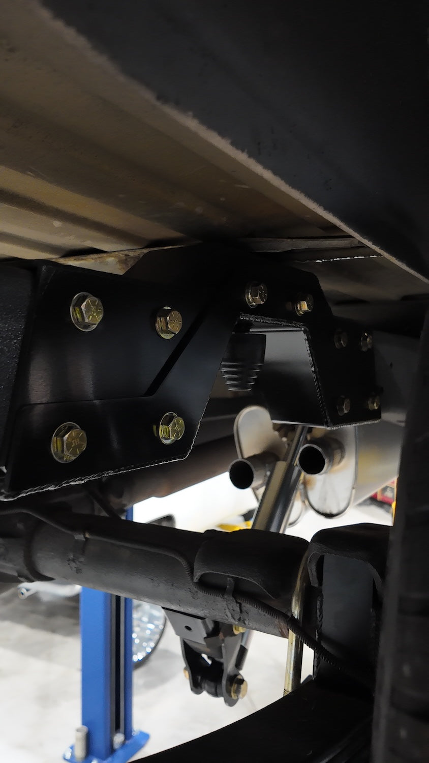 Under Bed Step Notch - 88-98 C1500