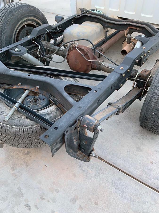 Under Bed Step Notch - 88-98 C1500